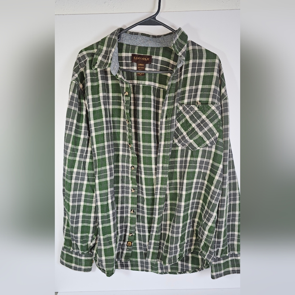 Classic Green Plaid Men's Button‎ Down Shirt